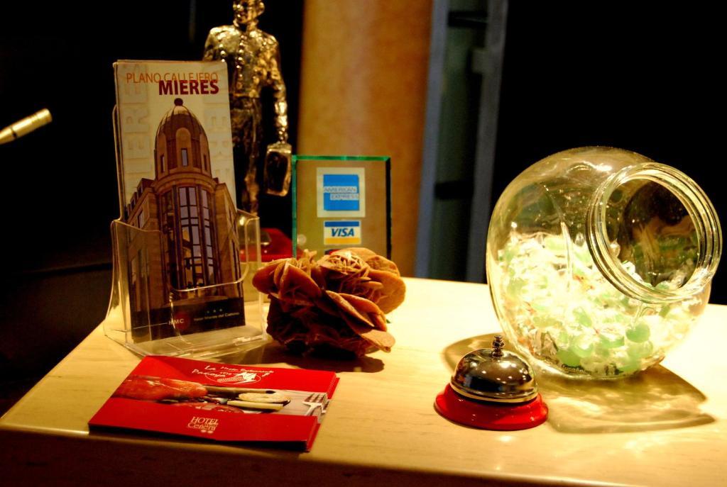 Hotel Mieres Del Camino Exteriör bild